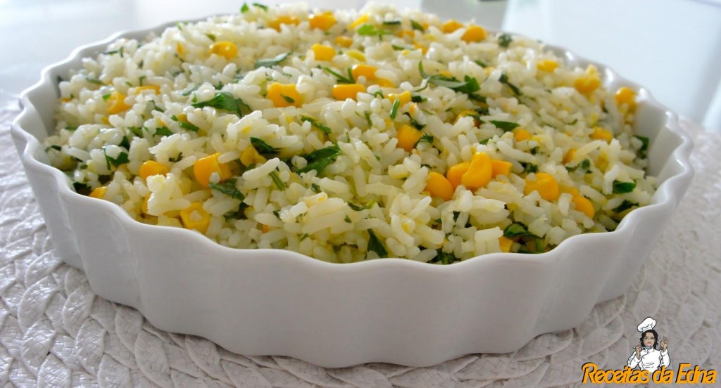 arroz-colorido-com-milho-e-salsa