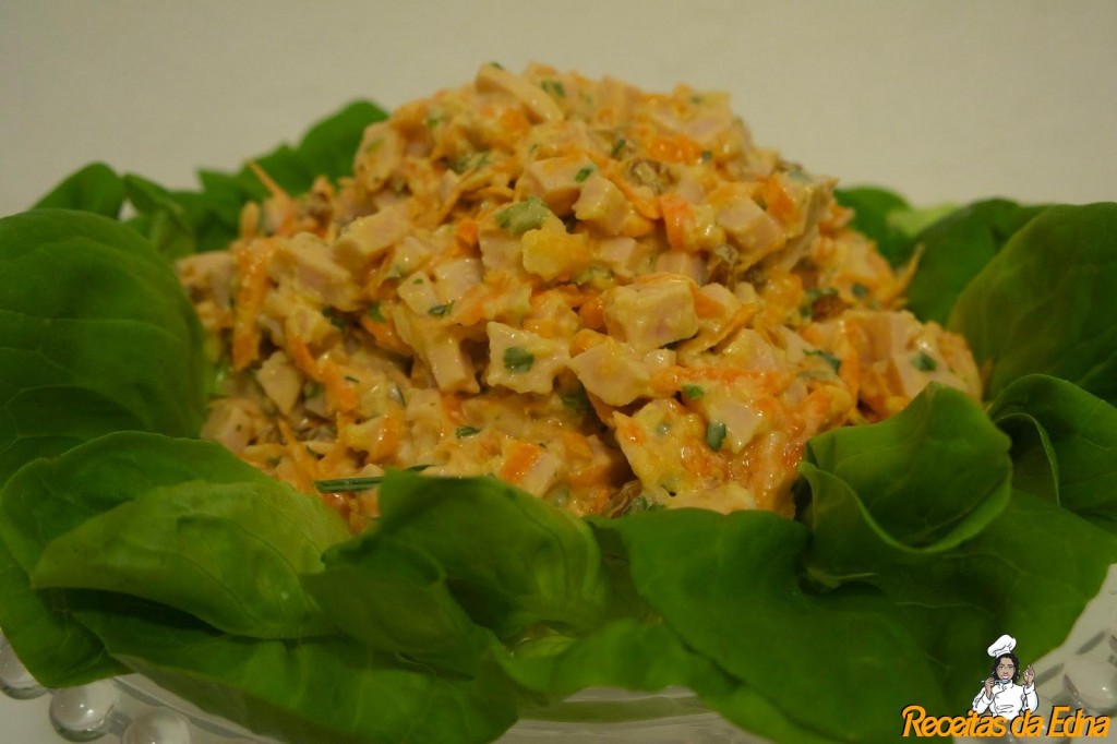 salada-de-peito-de-peru